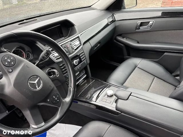 Mercedes-Benz Klasa E 300 BlueTEC 7G-TRONIC Avantgarde - 15