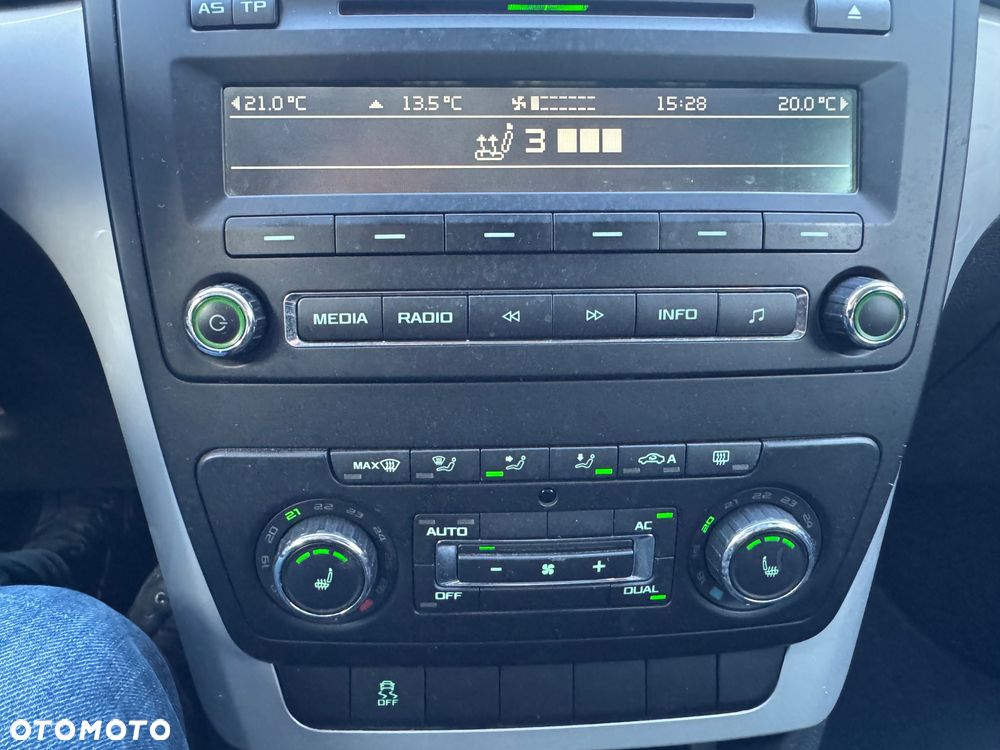 Skoda Yeti 1.8 TSI 4x4 FAMILY - 30