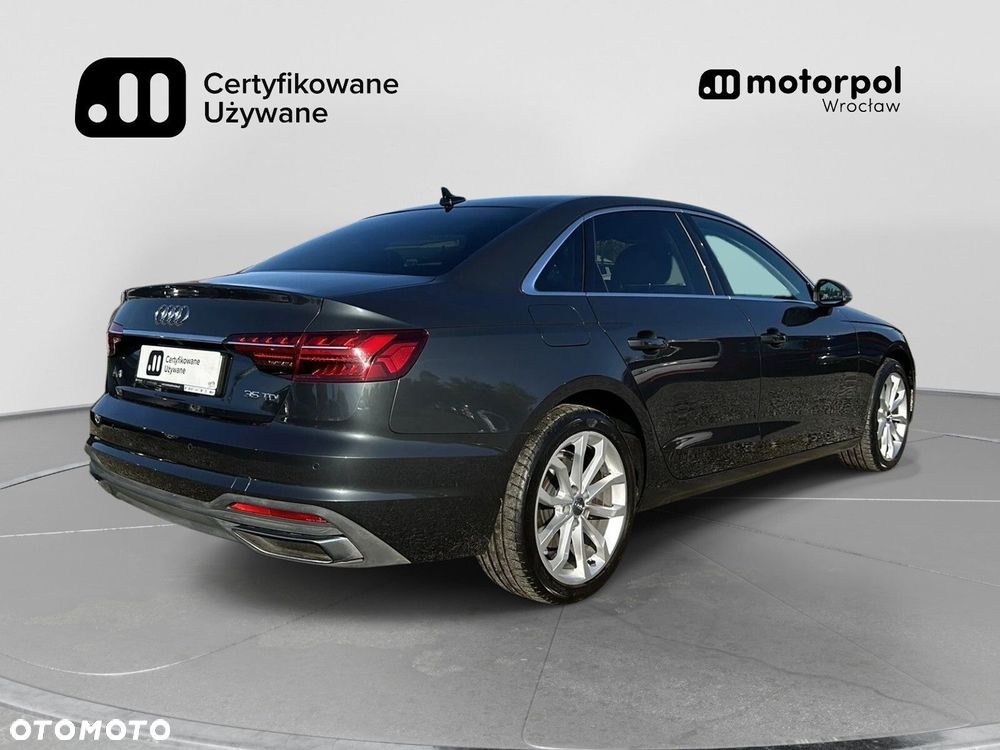 Audi A4 Limousine - 14