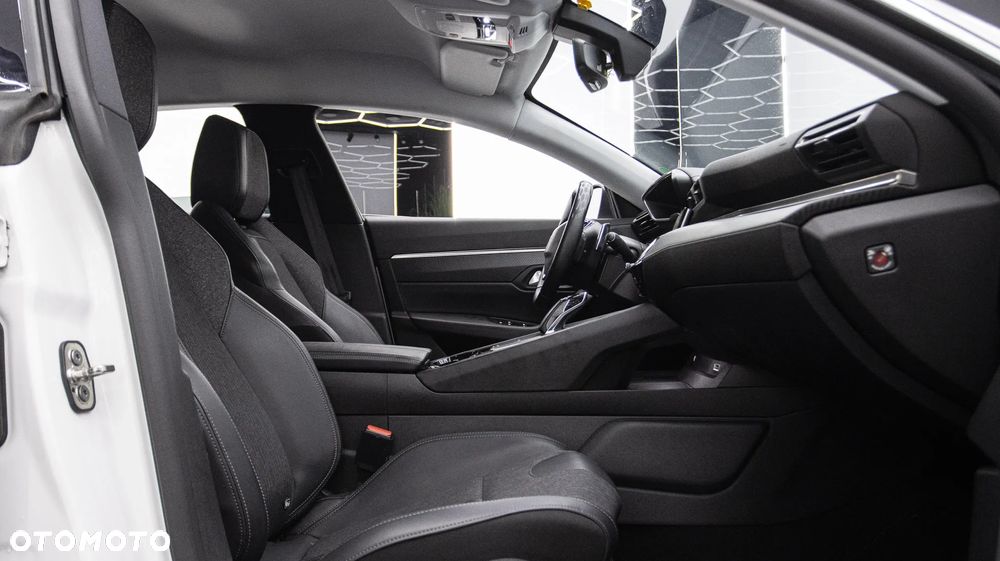 Peugeot 508 1.6 PureTech HYbrid PHEV Allure S&S EAT8 - 16