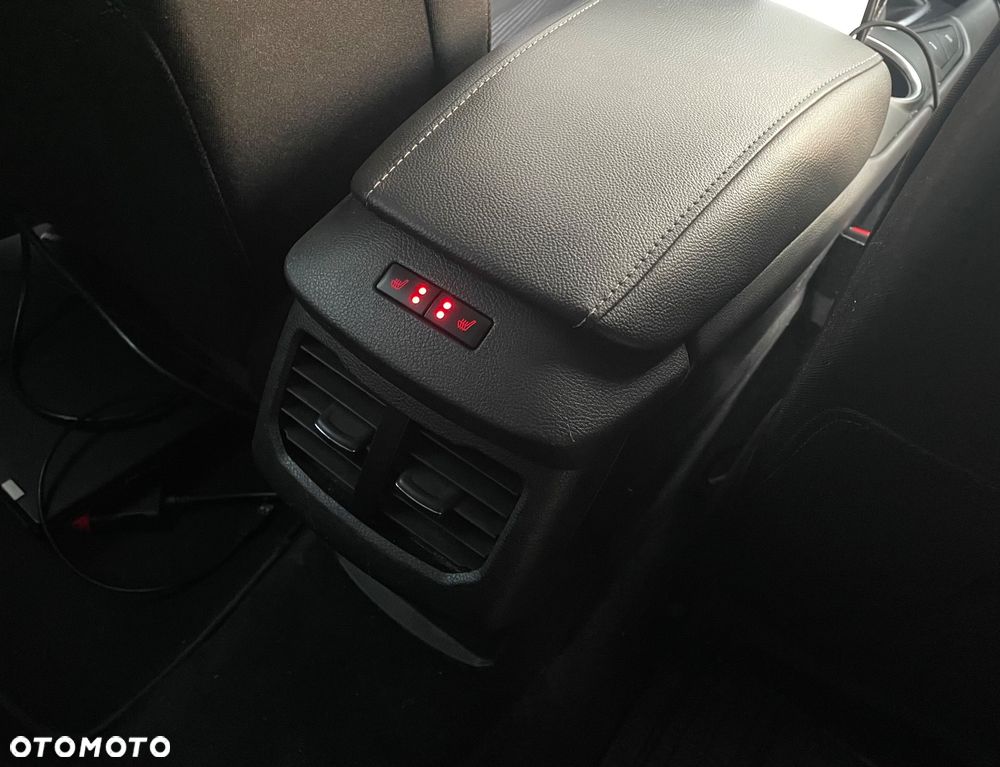 Ford Mondeo - 13