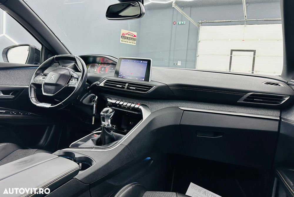 Peugeot 3008 1.2 PureTech Turbo S&S GT-Line - 21