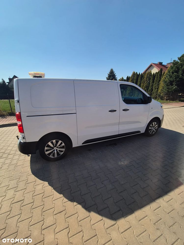 Toyota Proace L2 2020r 2.0HDI BLIS KAMERA  FULL SERVIS ASO JAK NOWY 100% BEZWYPADKOWY - 6