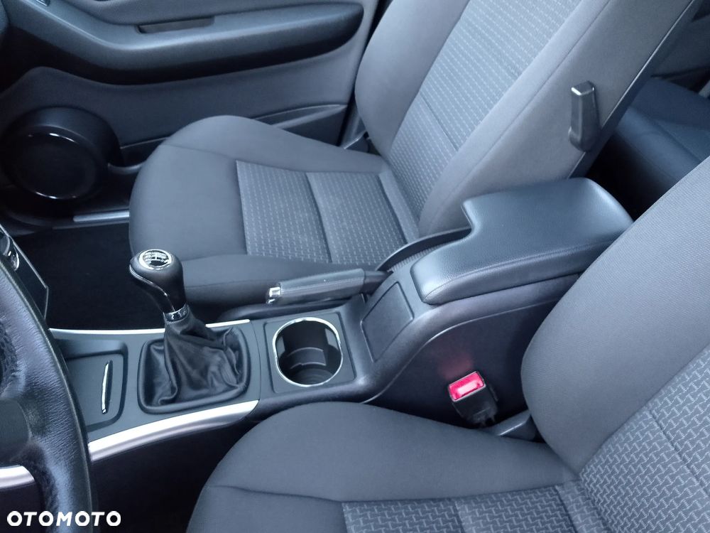 Mercedes-Benz Klasa B 180 BlueEFFICIENCY SPORT EDITION - 30