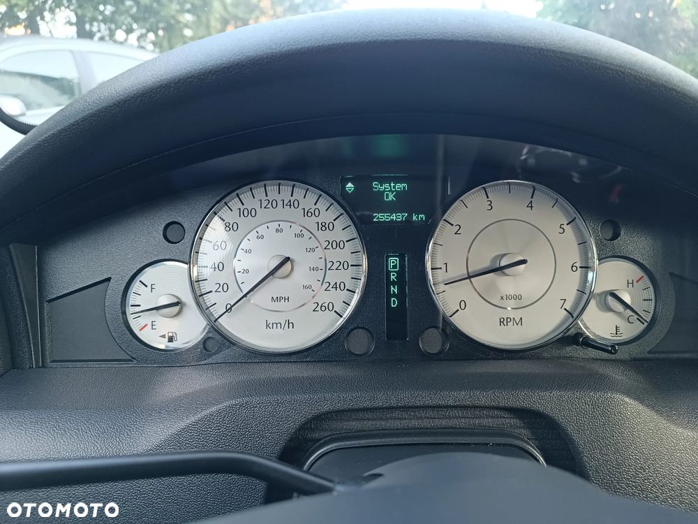 Chrysler 300C 3.0 V6 CRD - 13