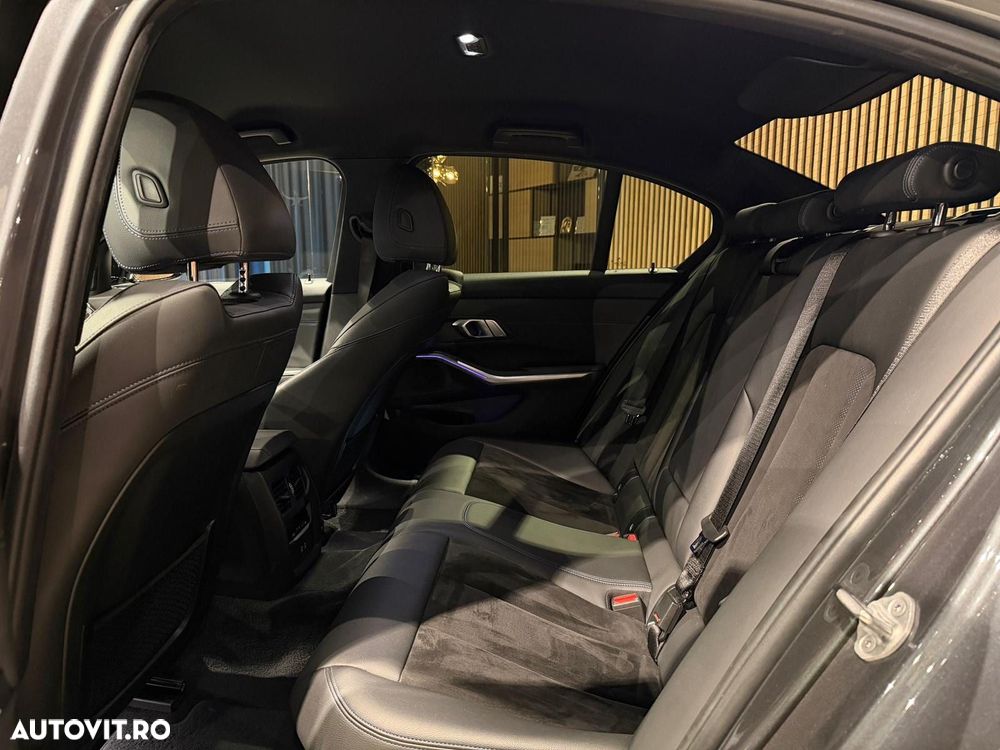 BMW Seria 3 - 34