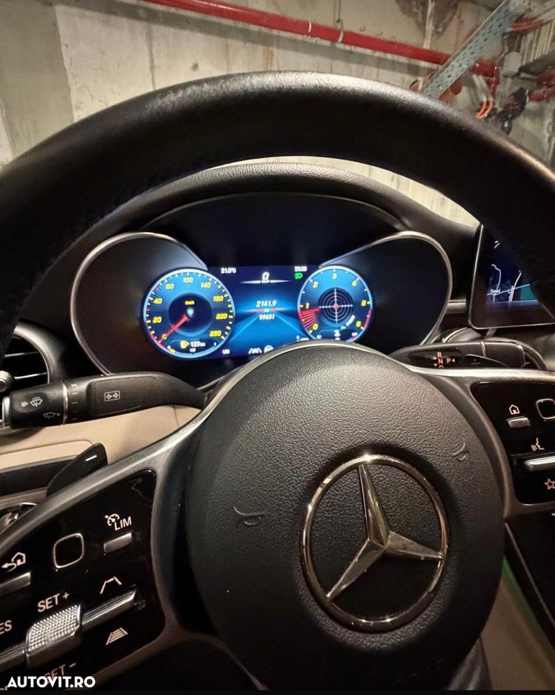 MERCEDES-BENZ C-Class 2019 — imagine 3