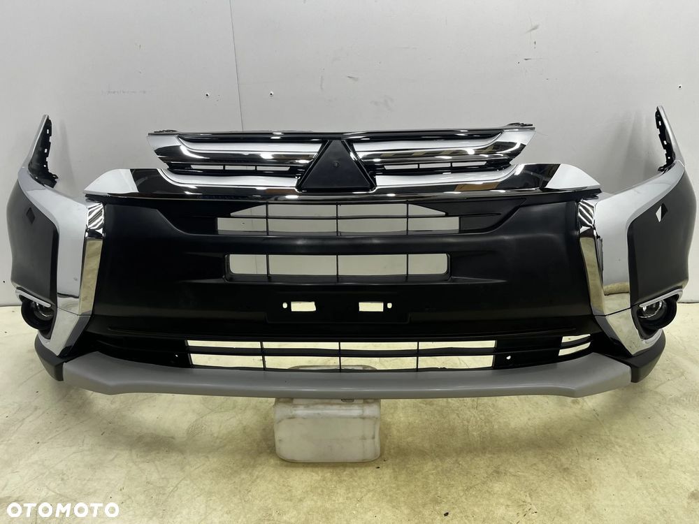 Zderzak przedni Mitsubishi Outlander III 16-19r. Lift przód 6410G227ZZ