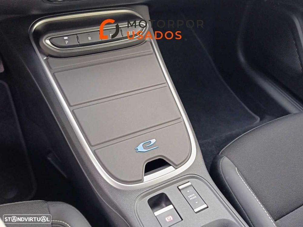 Jeep Avenger 54 kWh Summit - 22