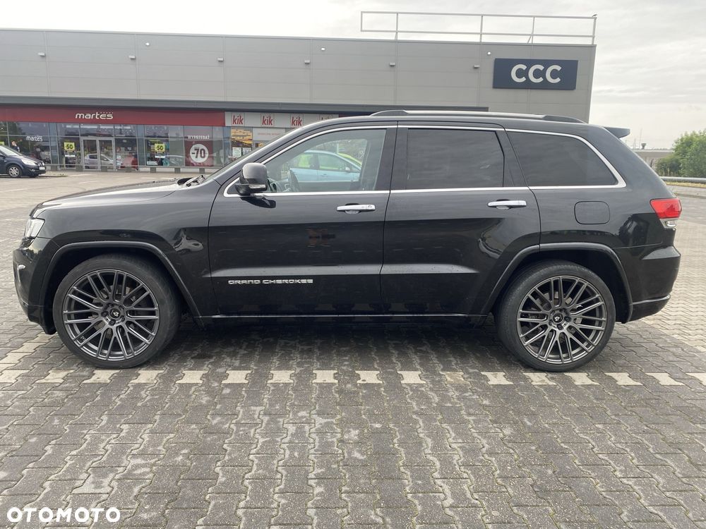 Jeep Grand Cherokee - 4