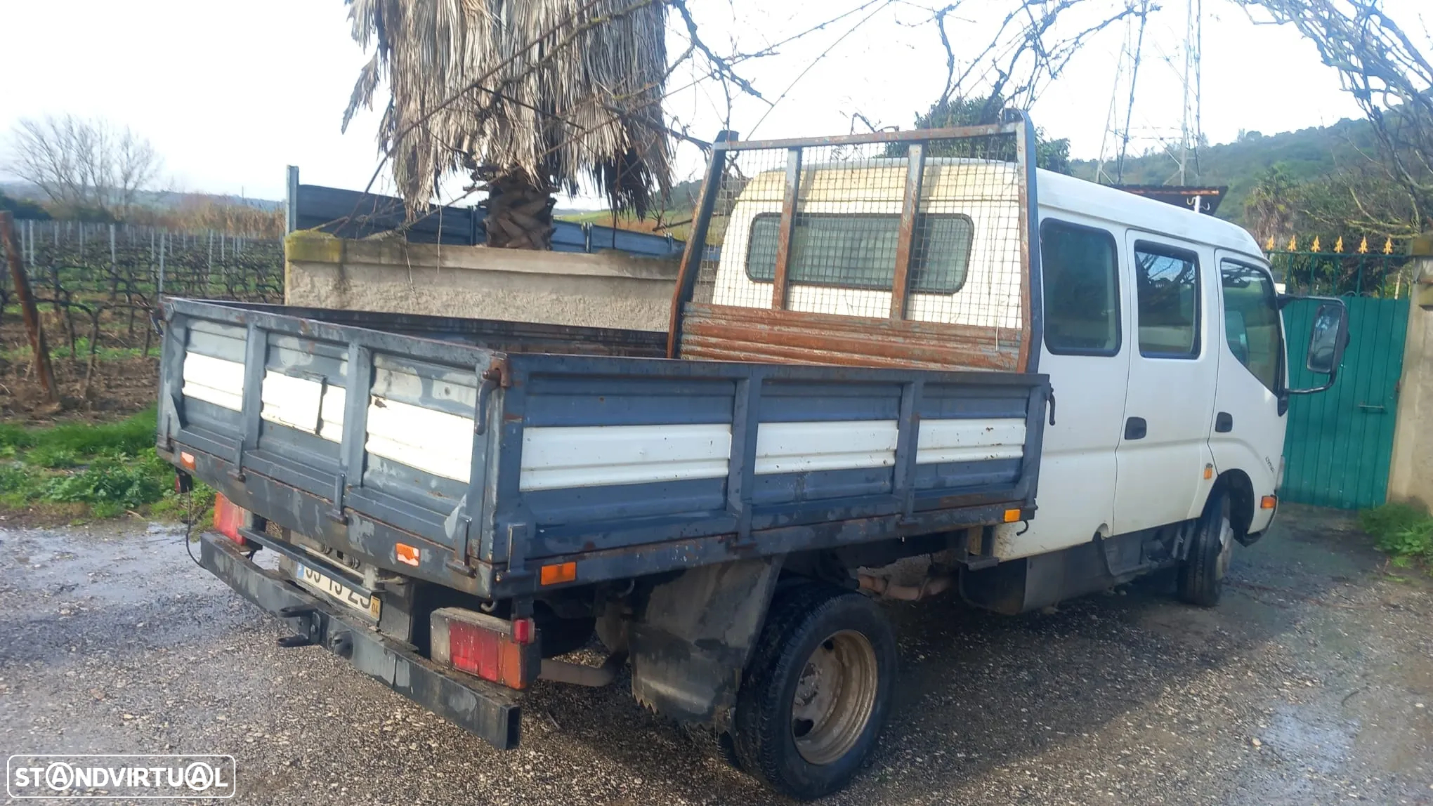 Toyota DYNA 9LUG - 2