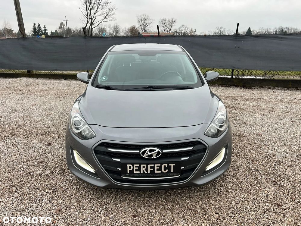 Hyundai i30 blue 1.6 GDI Trend - 15