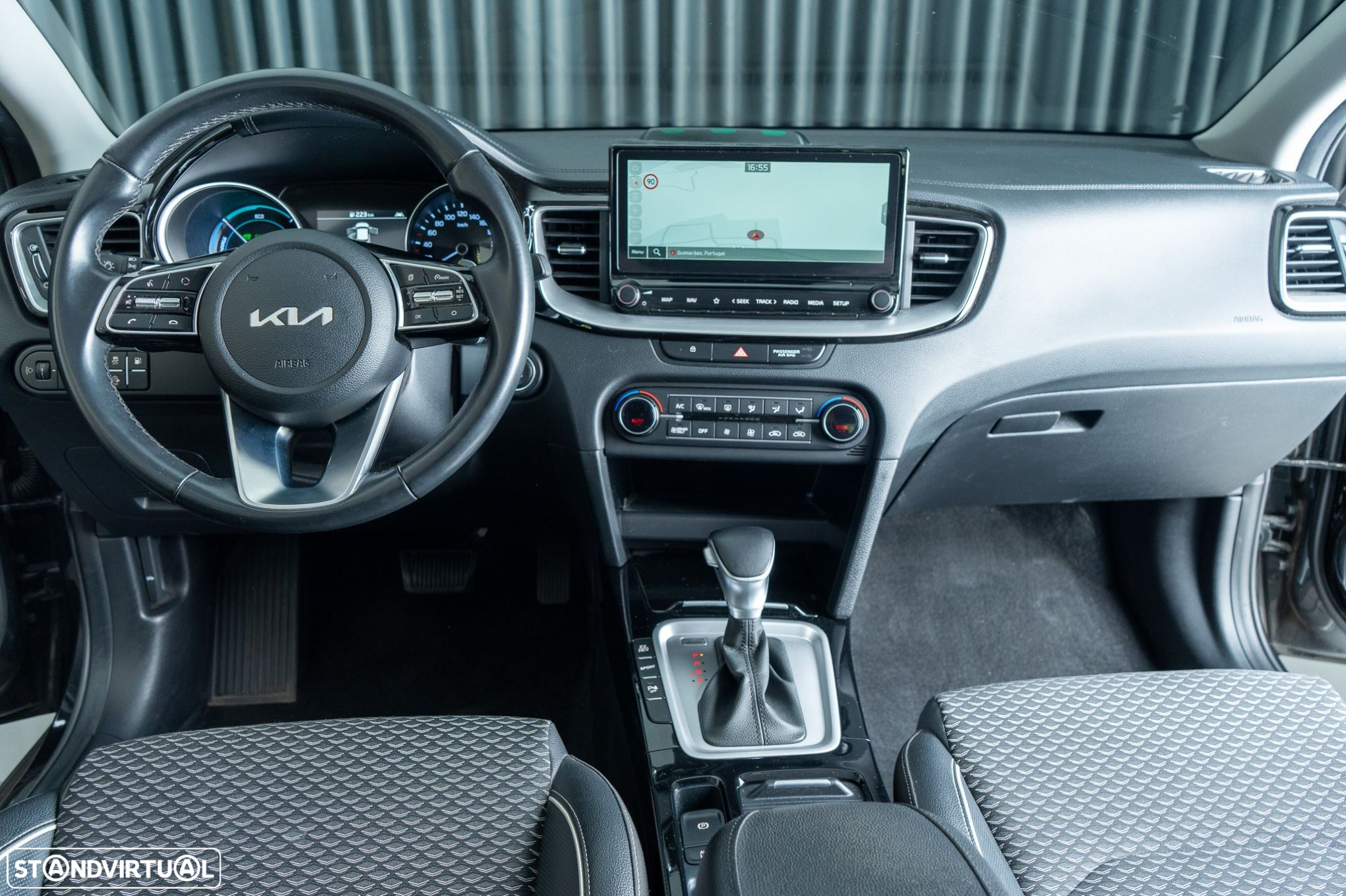 Kia XCeed - 31