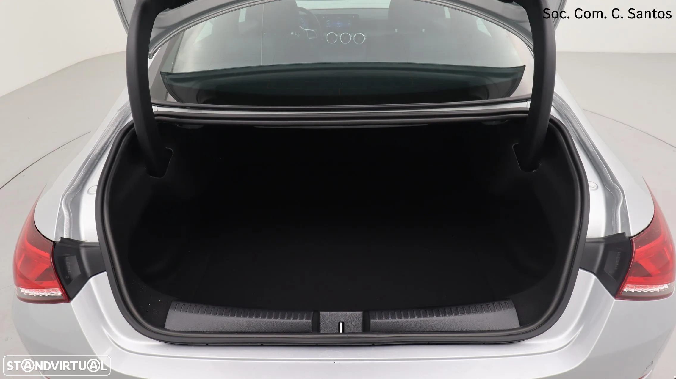 Mercedes-Benz CLA 180 d Style Plus Aut. - 24