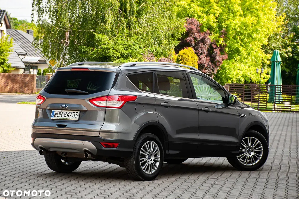 Ford Kuga 2.0 TDCi 4x4 Titanium - 23