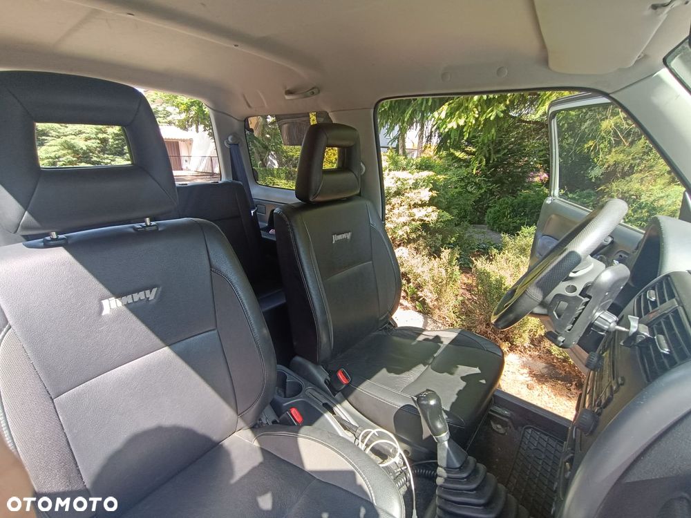 Suzuki Jimny - 14