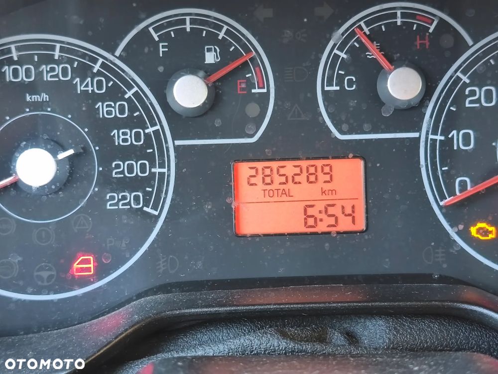 Fiat Punto - 6