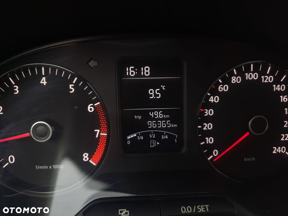 Volkswagen Polo 1.2 Team - 6