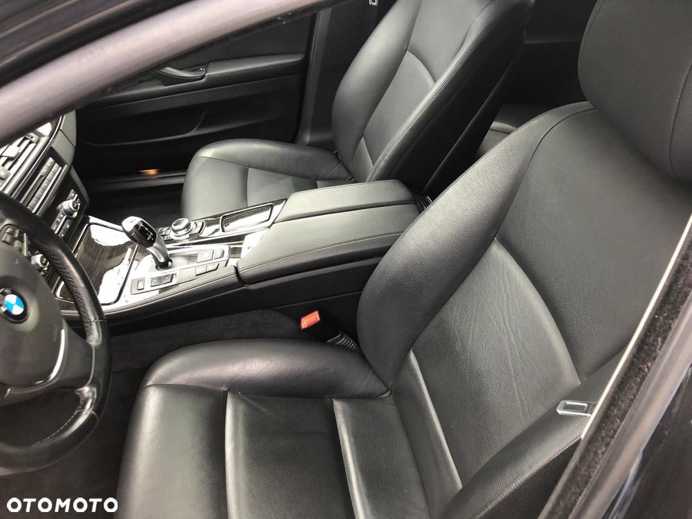 BMW Seria 5 520d Luxury Line - 6