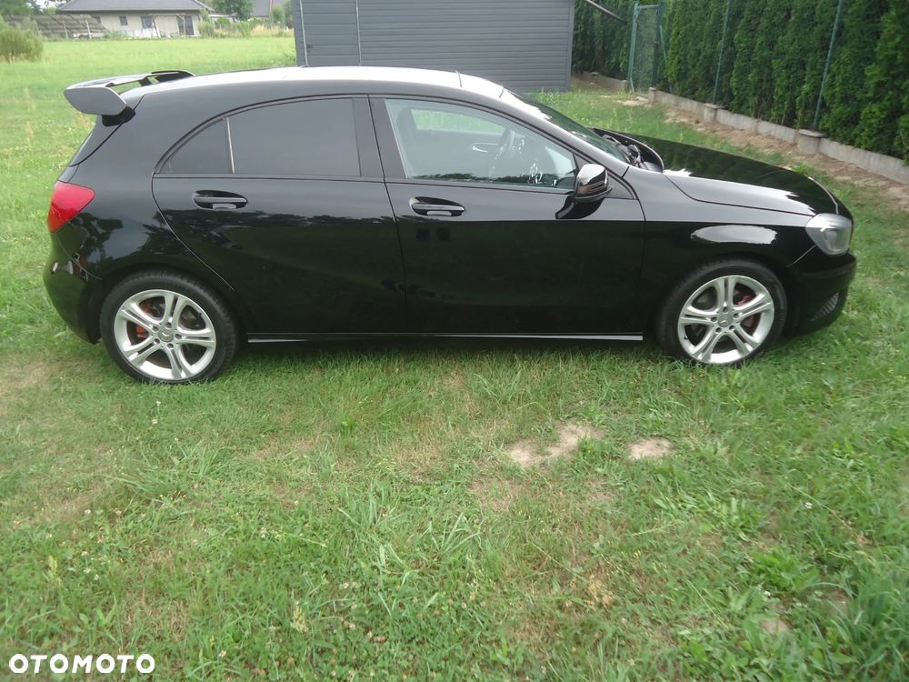Mercedes-Benz Klasa A 200 AMG Line - 2