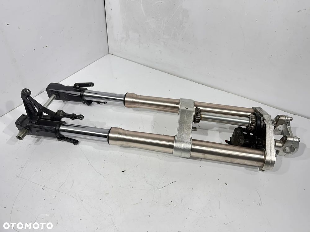 Lagi widełki Yamasaki R-Stunt 50 - 2