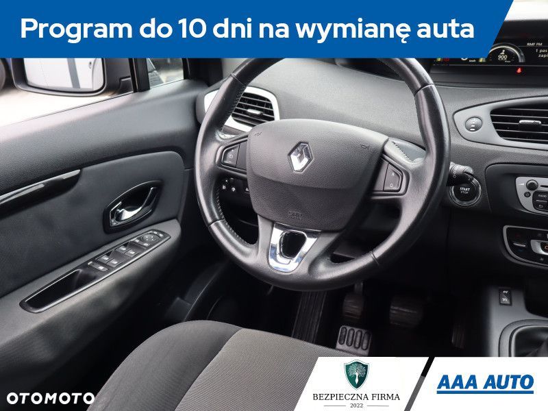 Renault Scenic - 9