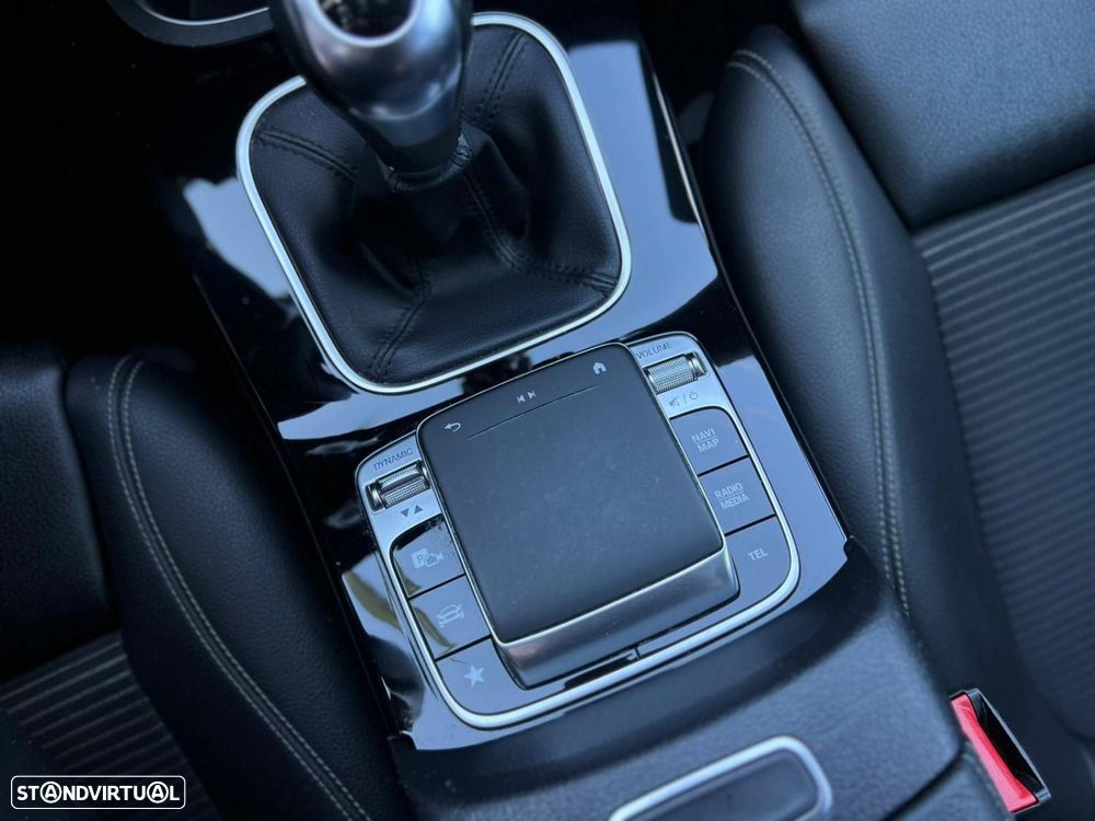 Mercedes-Benz B 200 Progressive - 14