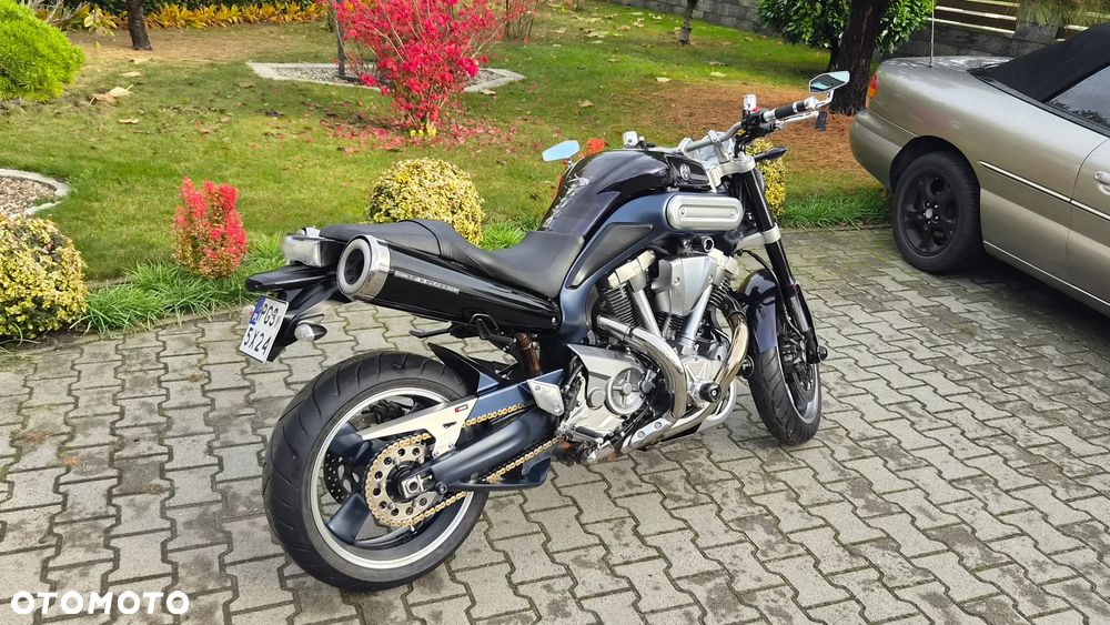 Yamaha MT - 18