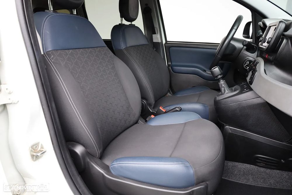 Fiat Panda 1.0 Hybrid City Cross - 31