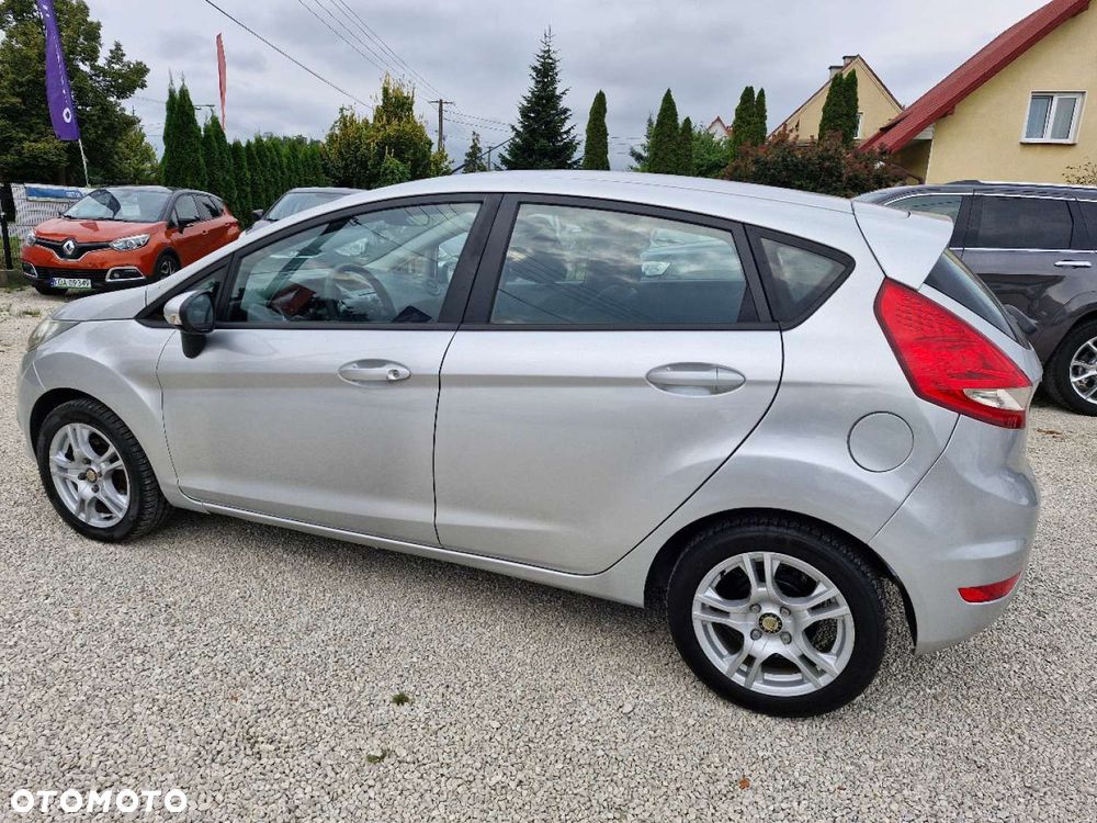 Ford Fiesta - 5