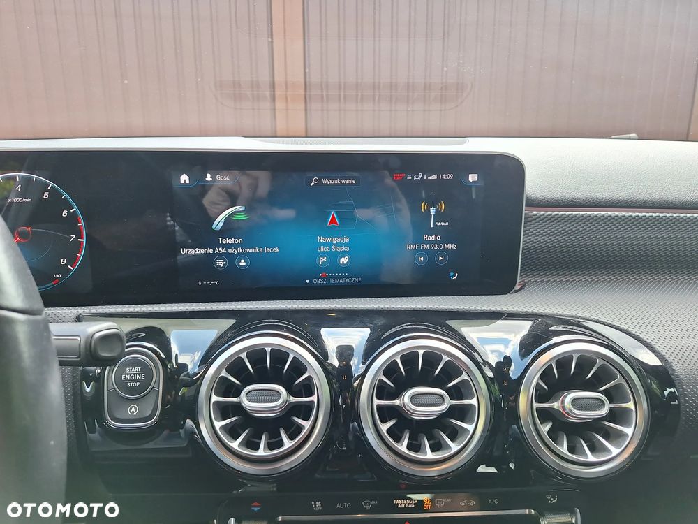 Mercedes-Benz Klasa A 180 7G-DCT Progressive - 15