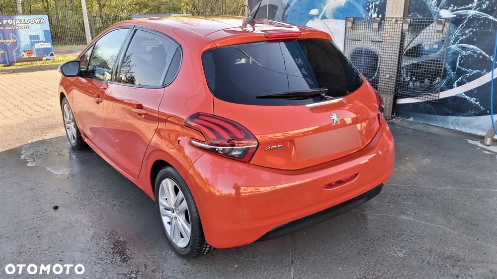 Peugeot 208 1.2 PureTech Style - 3