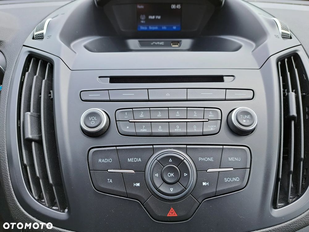 Ford Kuga - 22