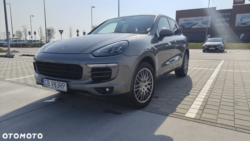 Porsche Cayenne S - 27