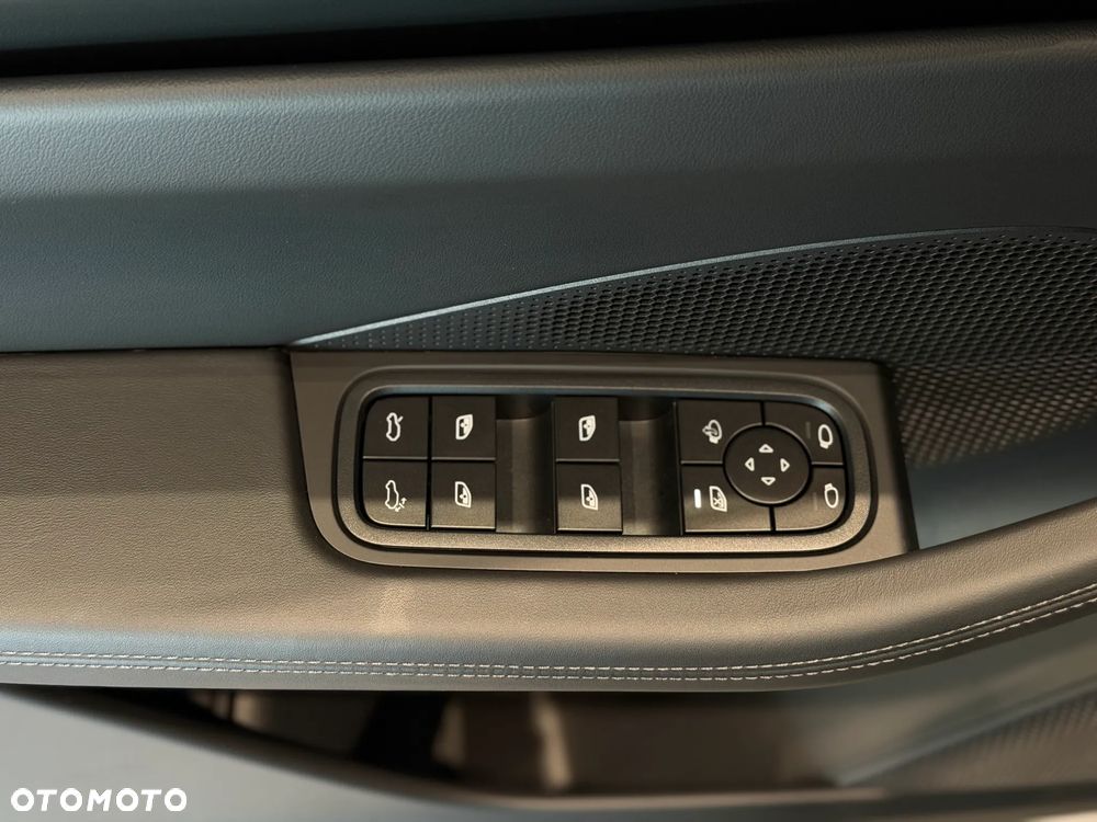 Porsche Macan 4 100kWh - 15