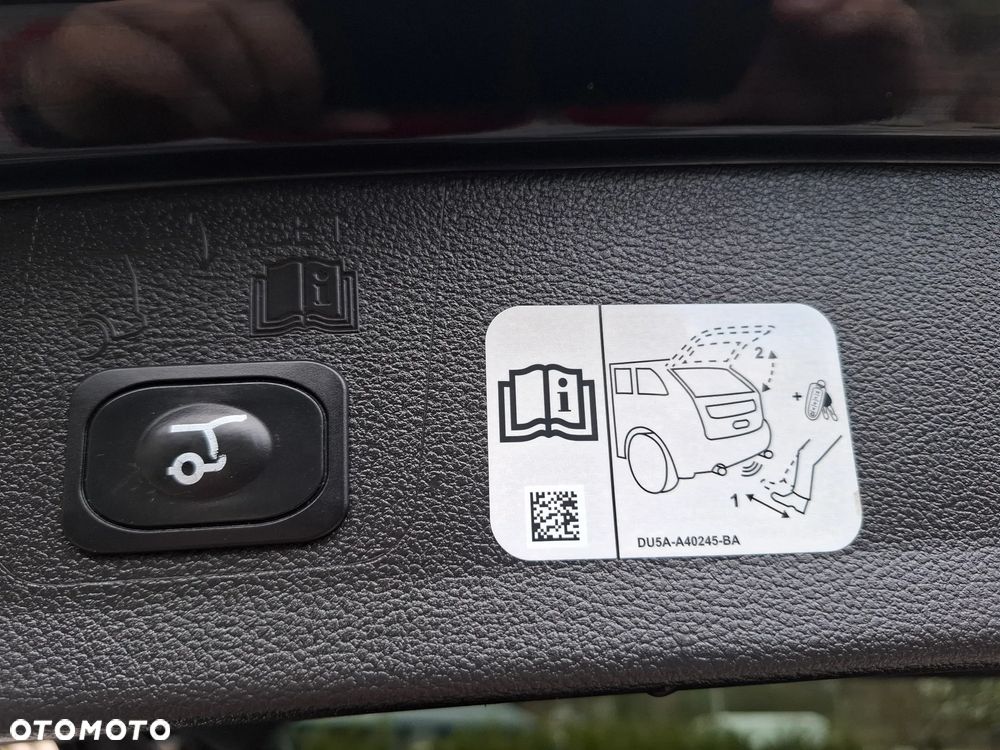 Ford Kuga 2.0 TDCi AWD ST-Line Black - 35