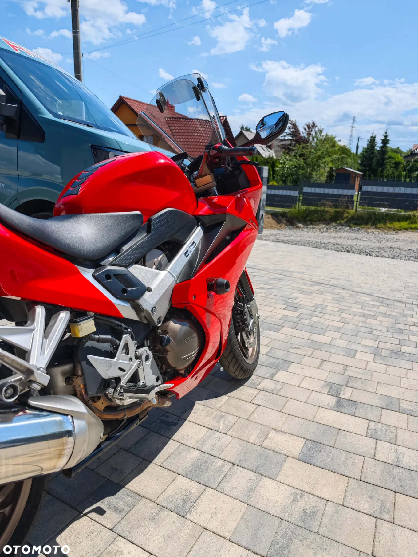 Honda VFR - 3
