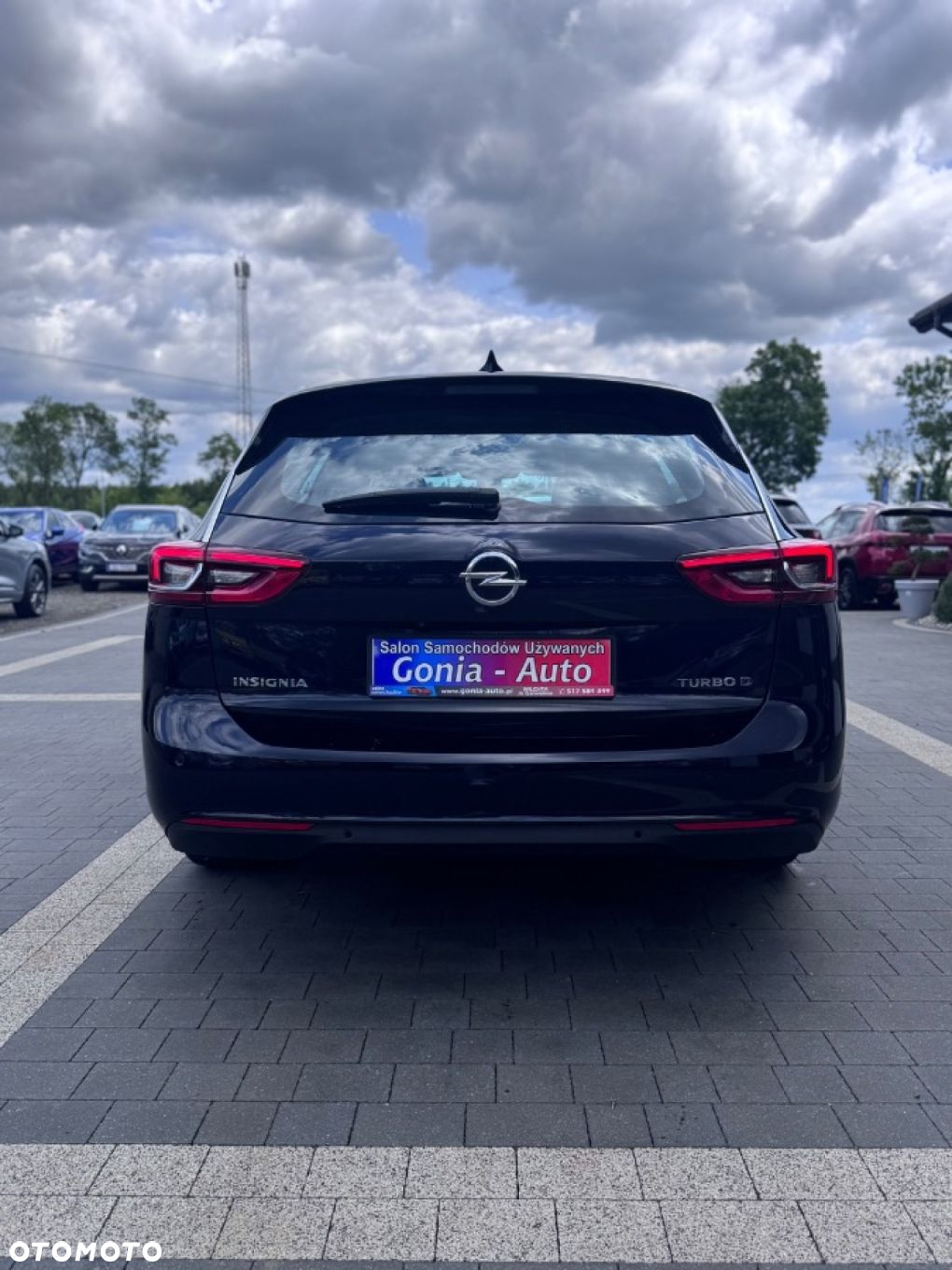 Opel Insignia - 8