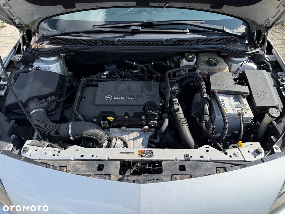 Opel Astra 1.4 T Enjoy - 15