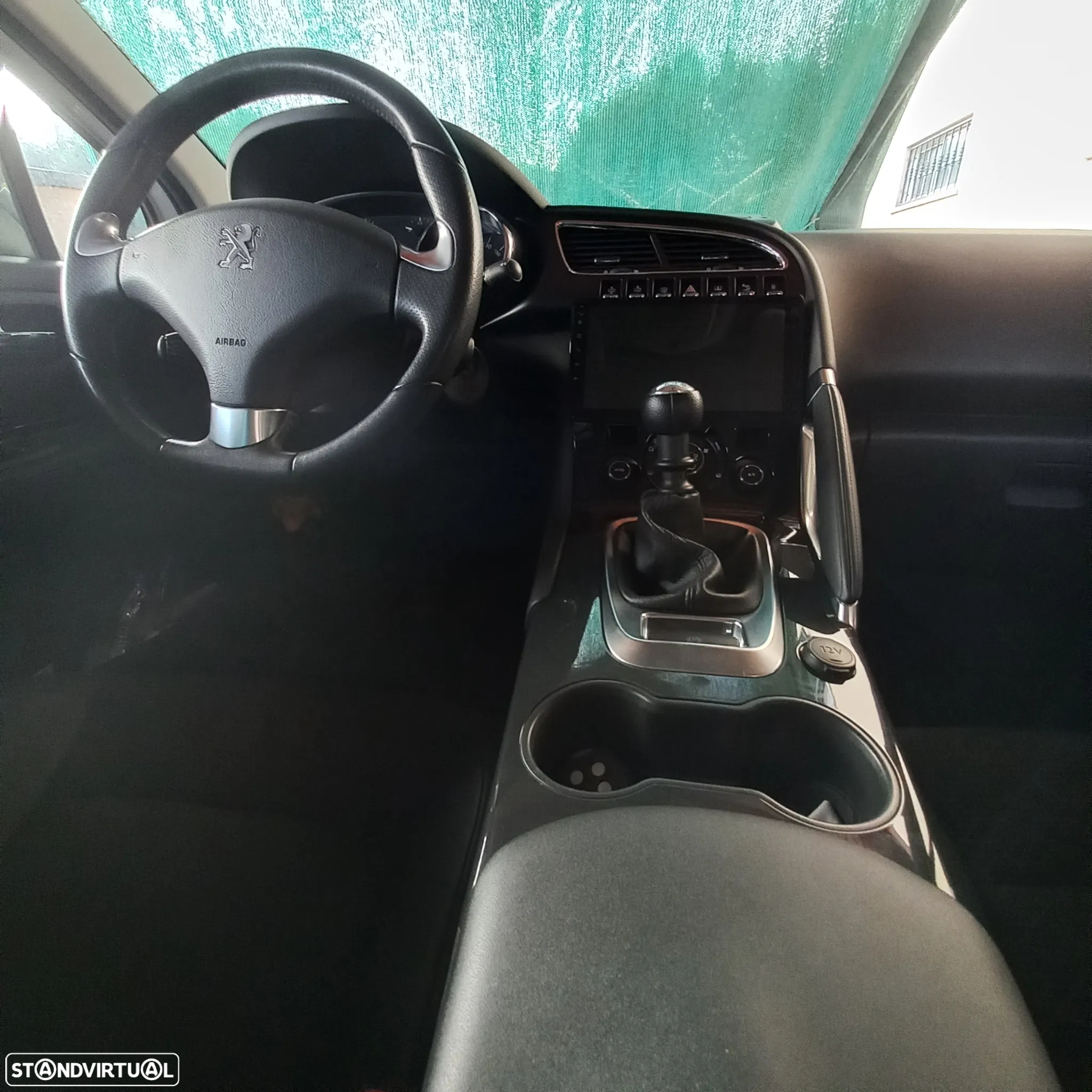 Peugeot 3008 HDi 115 Allure - 12
