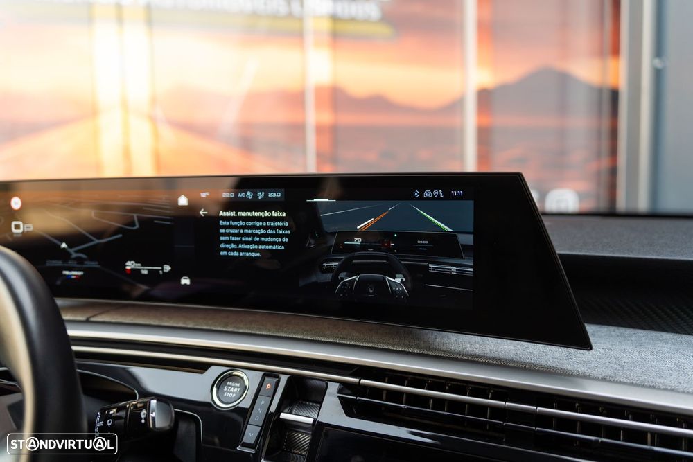 Peugeot 3008 1.2 Hybrid Allure e-DCS6 - 18