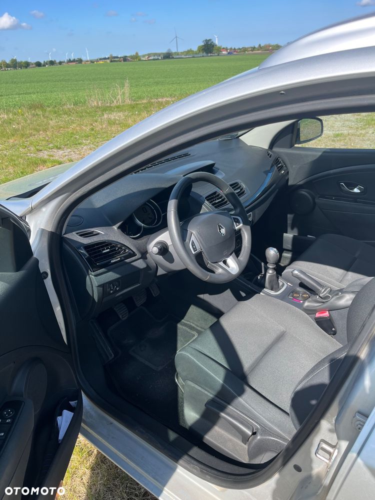 Renault Megane 1.5 dCi Authentique - 6