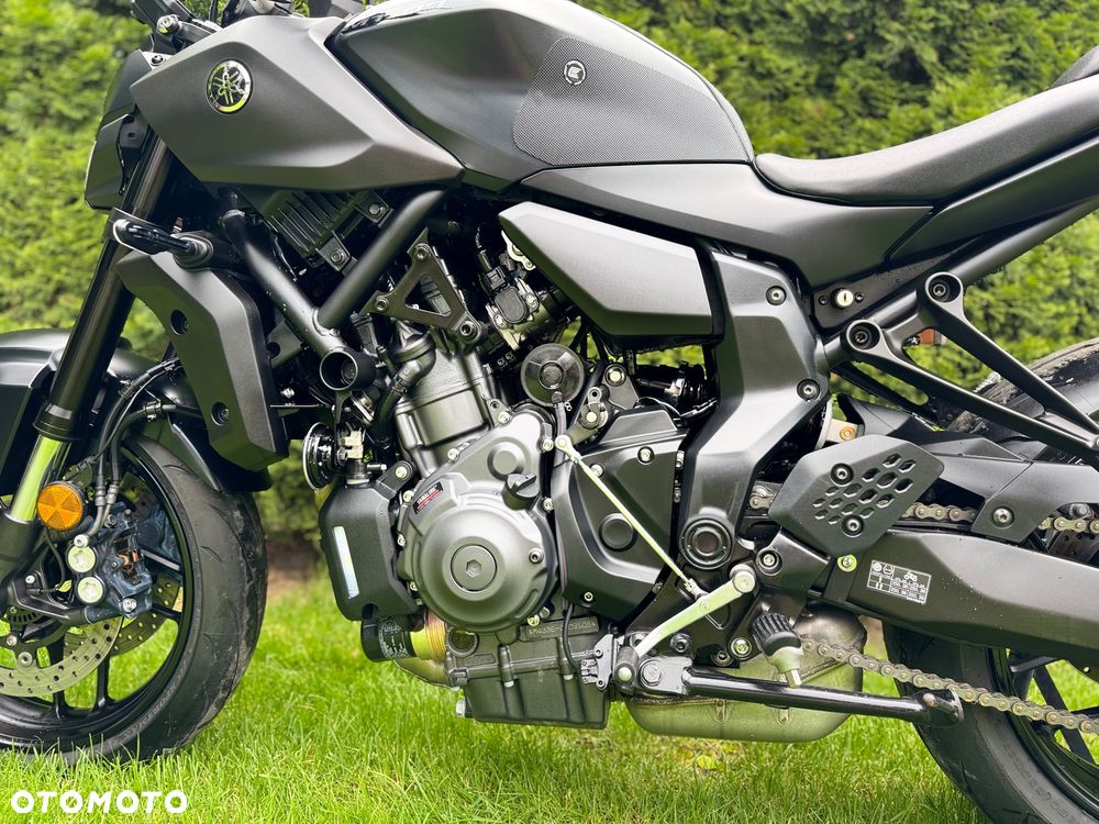 Yamaha MT - 2