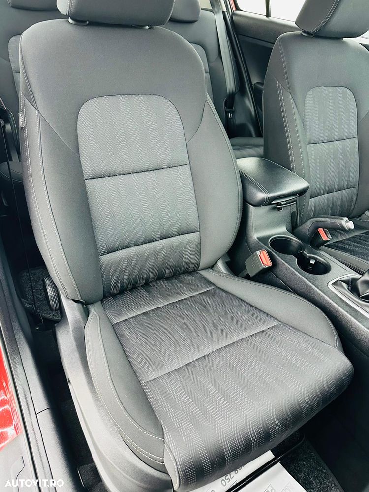 Kia Sportage 1.6 GDI 2WD Attract - 17