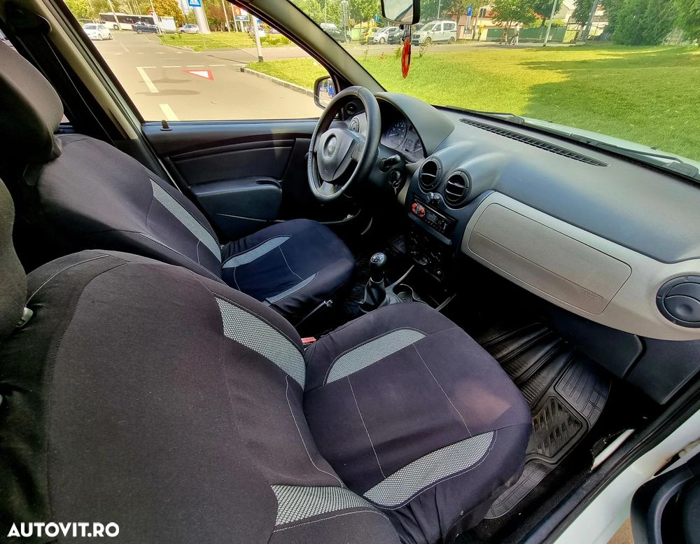Dacia Sandero 1.2 16V Go! - 11