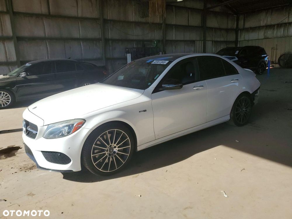 Mercedes-Benz Klasa C AMG 43 4-Matic - 2