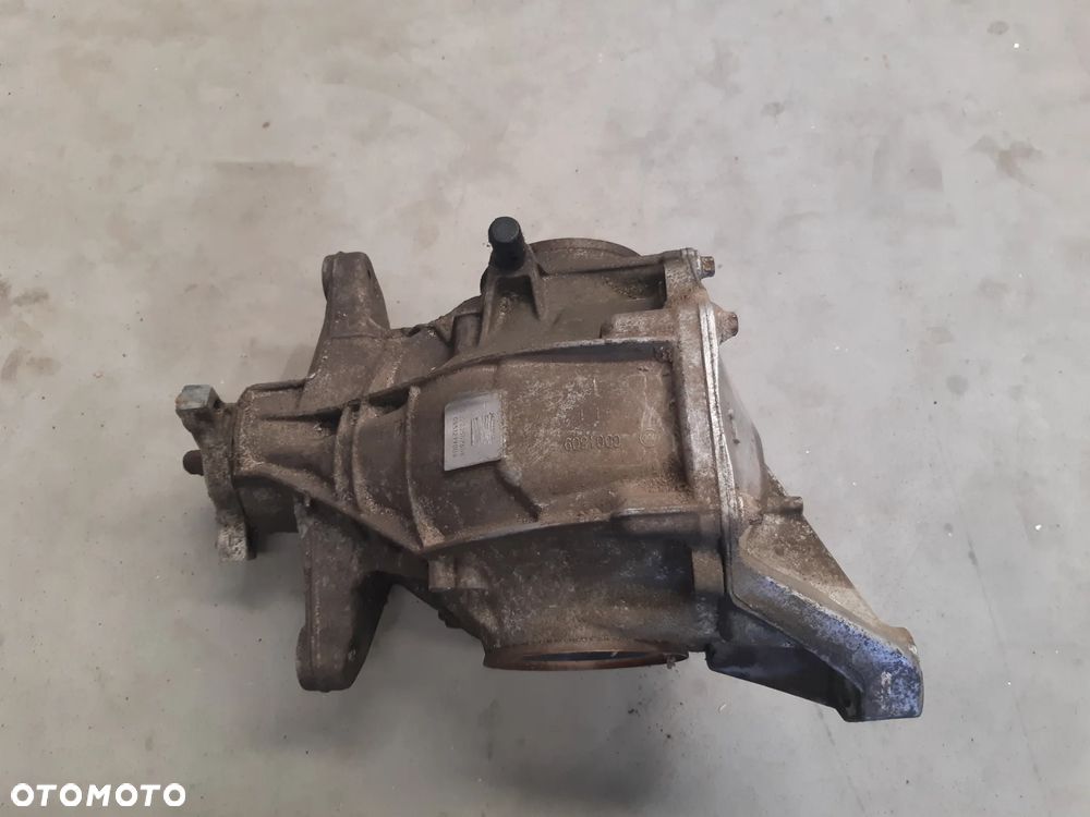 MOST TYLNY dyfer dyferencjał MERCEDES W222 a2223507608 - 1