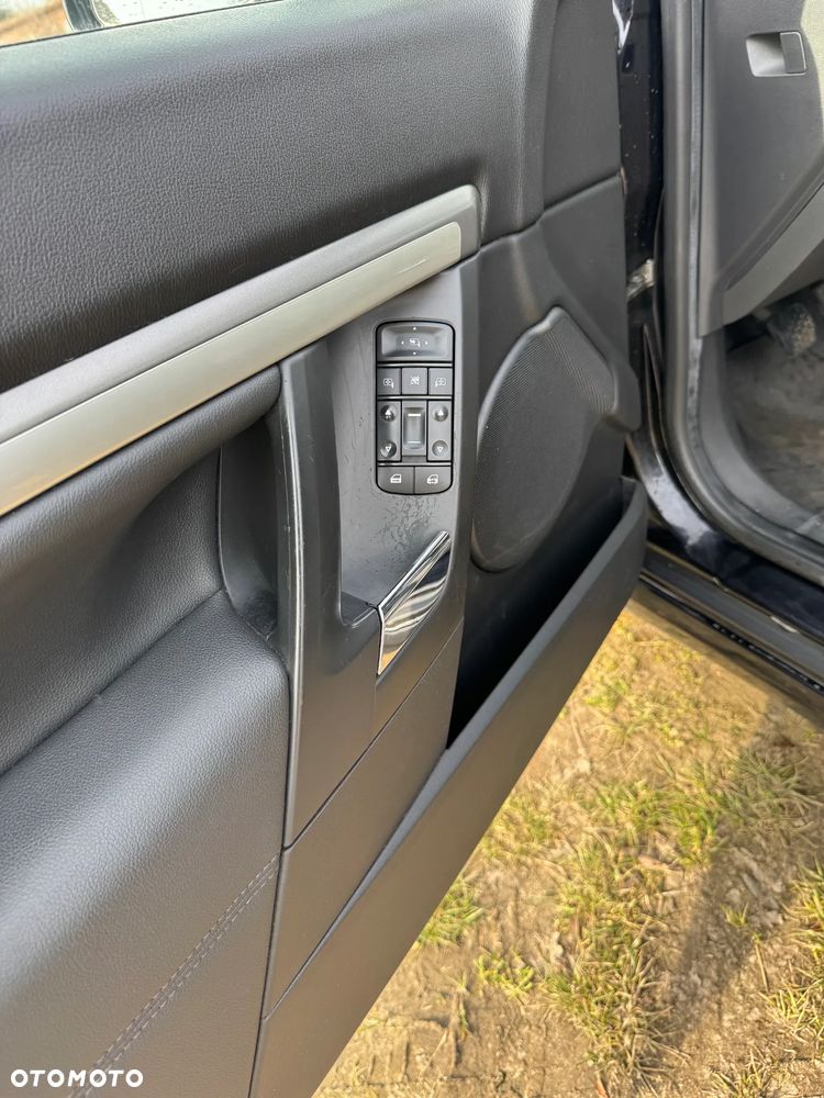 Opel Vectra 1.9 CDTI DPF Cosmo - 17