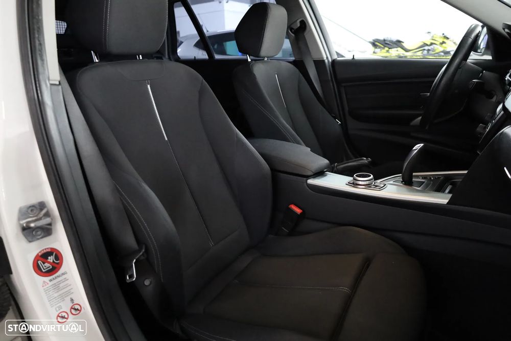 BMW 318 d Aut. Sport Line - 6