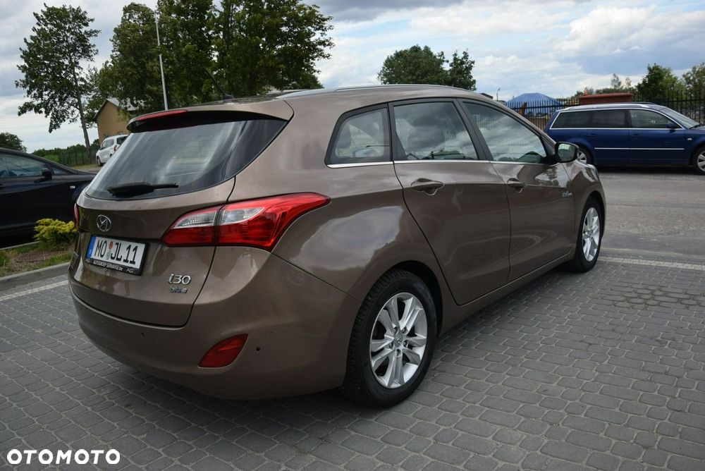 Hyundai i30 1.6 CRDi Classic - 12